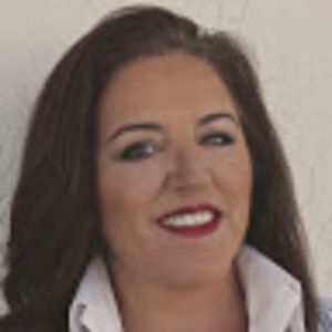 Meet your Posher, Amparo